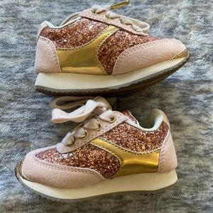 Toddler girl sneakers